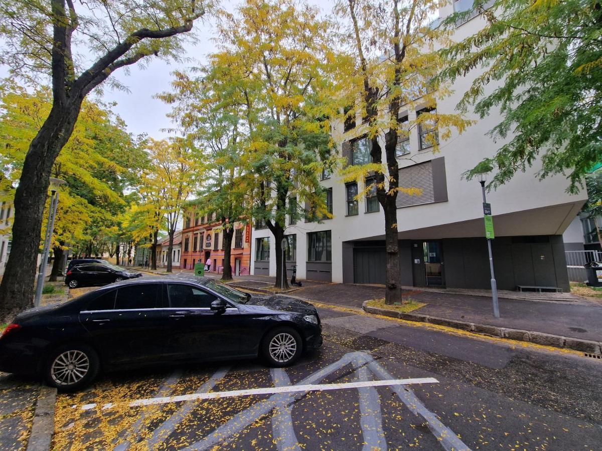 Apartamento Ota-Group Luxury Selection Bratislava Exterior foto