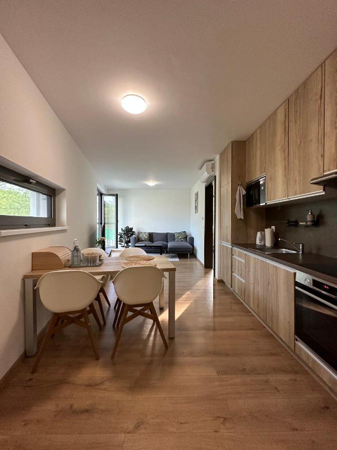 Apartamento Ota-Group Luxury Selection Bratislava Exterior foto